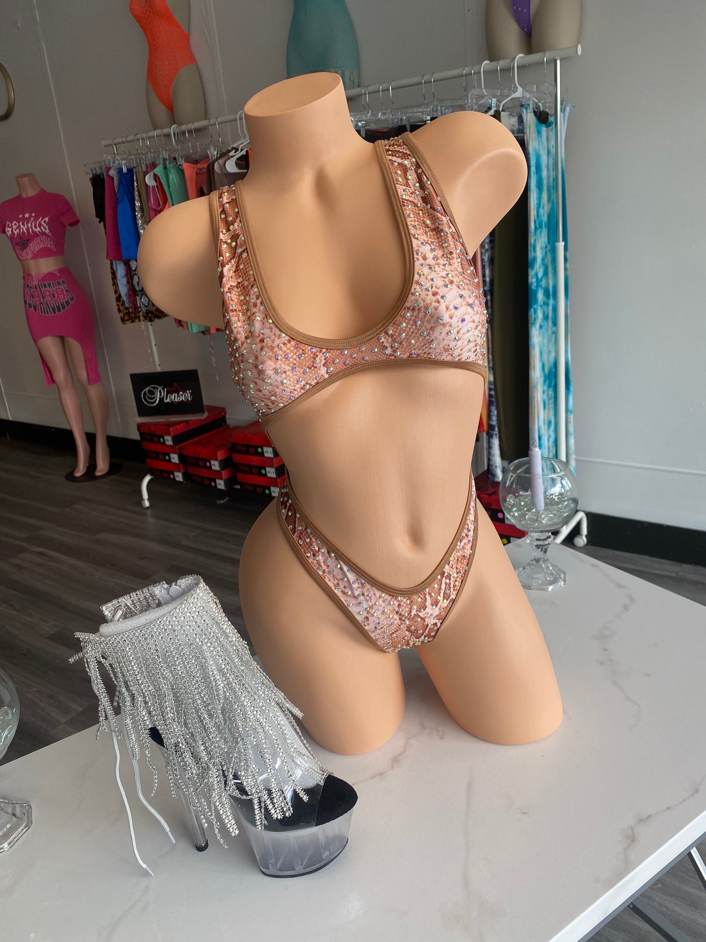 Open Stomach Snake Print